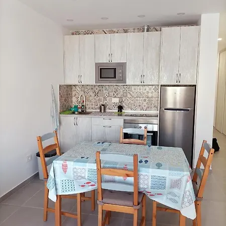 Mareverde Pool View Apartment Costa Adeje (Tenerife)